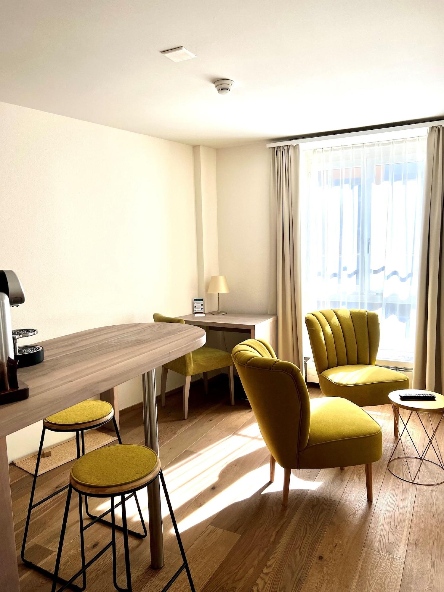Platzhirsch Zuerich - Downtown Boutique Hotel & Sushi Lounge Extérieur photo