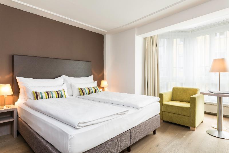 Platzhirsch Zuerich - Downtown Boutique Hotel & Sushi Lounge Extérieur photo